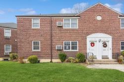 61-46 Little Neck Parkway 955 Little Neck, NY 11362
