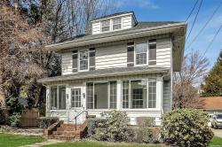 26 Midway Avenue Locust Valley, NY 11560