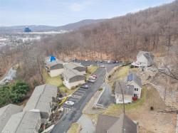 18 Pavilion Ridge Way 17 Suffern, NY 10901