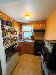 195 Clunie Avenue 2 Yonkers, NY 10703