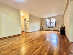 65-30 108Th Street 5A Forest Hills, NY 11375