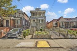 4076 Edson Avenue Bronx, NY 10466