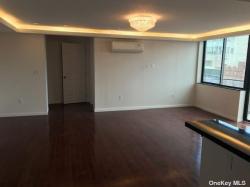 136-46 41St Avenue 7B Flushing, NY 11355