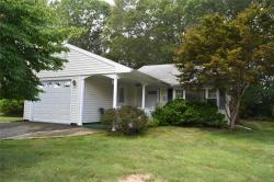 193 Berkshire Drive Ridge, NY 11961