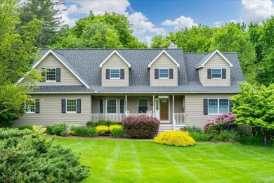 2 Summer Winds Court Cornwall, NY 12520