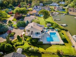 71 Romana Drive Hampton Bays, NY 11946