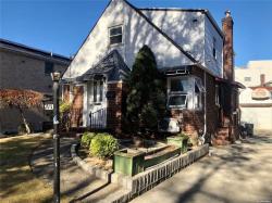 181-01 64th Avenue Fresh Meadows, NY 11365