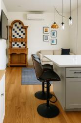 192 Nassau Avenue 2R Brooklyn, NY 11222