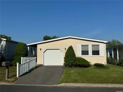 74 W Village Circle 74 Manorville, NY 11949