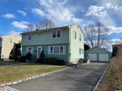 50 Grand Place East Northport, NY 11731