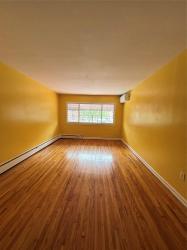 659 Nereid Avenue Bronx, NY 10467