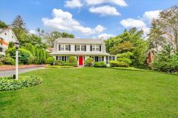 29 Crescent Road Port Washington, NY 11050