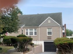 5 Hawthorne Lane Valley Stream, NY 11581