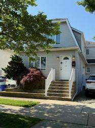 512 E Penn Street Lower Long Beach, NY 11561