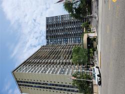 2 Bay Club Drive 6N Bayside, NY 11360