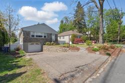 141 Lyons Road Scarsdale, NY 10583