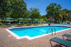 5000 Townhouse Drive 2107 Coram, NY 11727