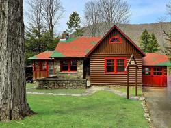 16 Locust Drive Cold Spring, NY 10516
