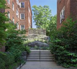56 Sagamore Road Apt. 4D Bronxville, NY 10708