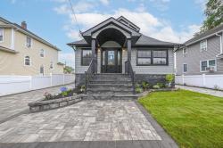 108 Bismark Avenue Valley Stream, NY 11581