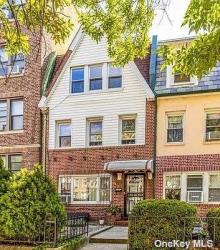 21-49 28th Street 1 Astoria, NY 11102