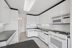 166-25 Powells Cove Boulevard 7E Beechhurst, NY 11357
