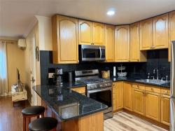 3012 23rd Street Astoria, NY 11102