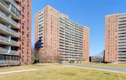 61-25 98 Street 15H Rego Park, NY 11374