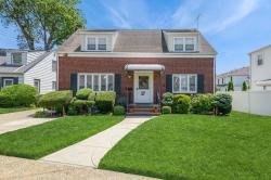 185 Emerson Place Valley Stream, NY 11580