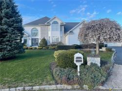 3 Mulberry Court Miller Place, NY 11764