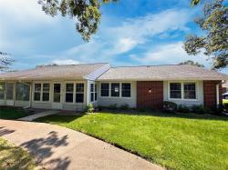 49 Trent Court B Ridge, NY 11961