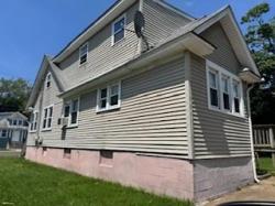 8 Ross Avenue Bay Shore, NY 11706