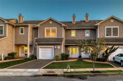 17 Ocean Watch Court 17 Freeport, NY 11520