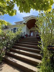 322 Beech E Long Beach, NY 11561