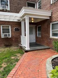 80 Knightsbridge Road 2E Great Neck, NY 11021