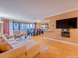 18-05 215th Street 5G Bayside, NY 11360