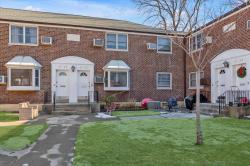 61-25 255th Street 979 Little Neck, NY 11362