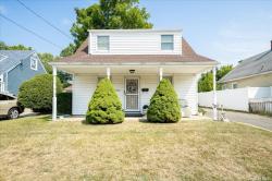 1107 Elizabeth Street Baldwin, NY 11510