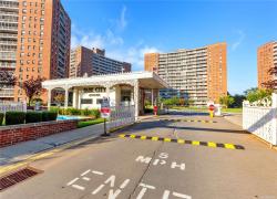 61-35 98 Street 4M Rego Park, NY 11374