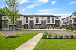 17 Lazer Court 102 Spring Valley, NY 10977