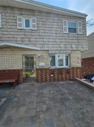 2518 Tiemann Avenue Bronx, NY 10469