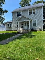 12 Burnett Ave 5 Bay Shore, NY 11706