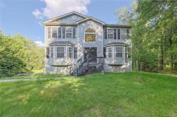 68 Pebble Path Thompson, NY 12775