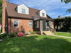 2 Dogwood Lane Apt 2 Glen Cove, NY 11542