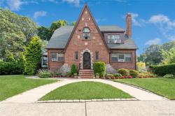 68 Fir Street Valley Stream, NY 11580