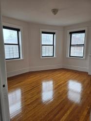 90 Caryl Ave Apt 44 Yonkers, NY 10705