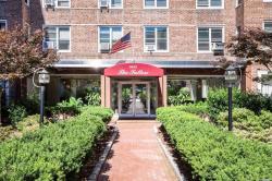 64-11 99Th Street 109 Rego Park, NY 11374