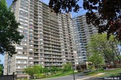 1 Bay Club Drive 17C Bayside, NY 11360