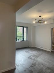 5 Metopolitan Oval Metropolitan Oval 4H Bronx, NY 10462