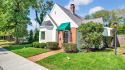 46 Main Street Westhampton Beach, NY 11978